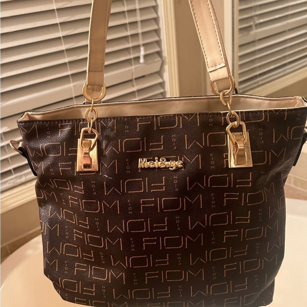Mei&ge brand purse